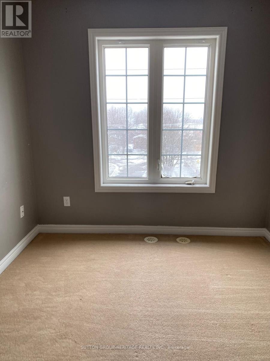 12-1250 St. Martins Drive W, Pickering, ON, L1W 0A2 - 12