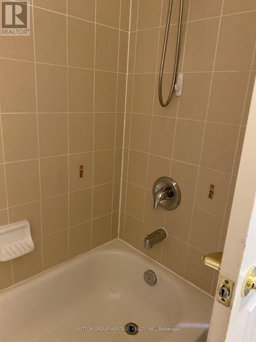 12-1250 St. Martins Drive W, Pickering, ON, L1W 0A2 - 22