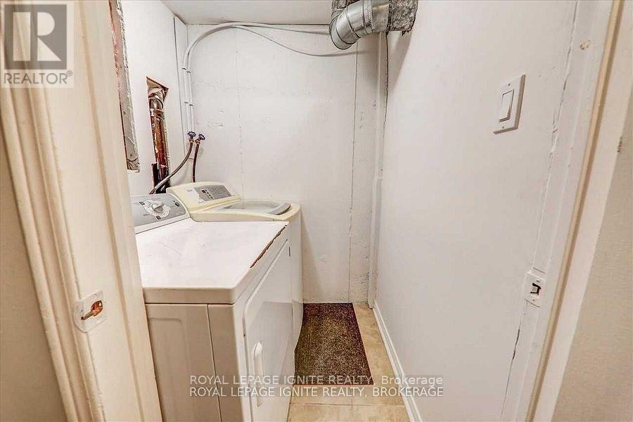 BSMT-32 Lansbury Drive, Toronto, ON, M1V 3H6 - 16