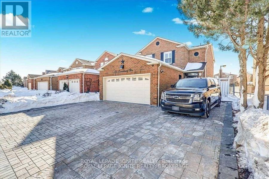 BSMT-32 Lansbury Drive, Toronto, ON, M1V 3H6 - 3