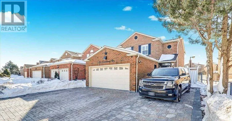BSMT-32 Lansbury Drive, Toronto, ON, M1V 3H6 - 3