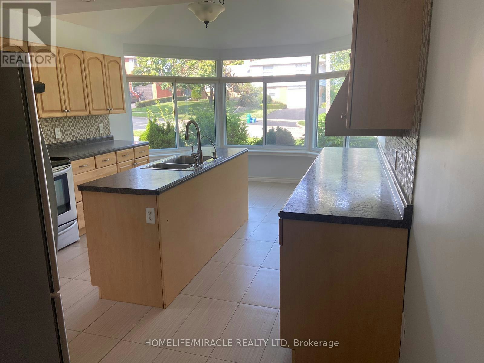 MAIN FLOOR-25 Thornridge Crescent, Kitchener, ON, N2M 4V9