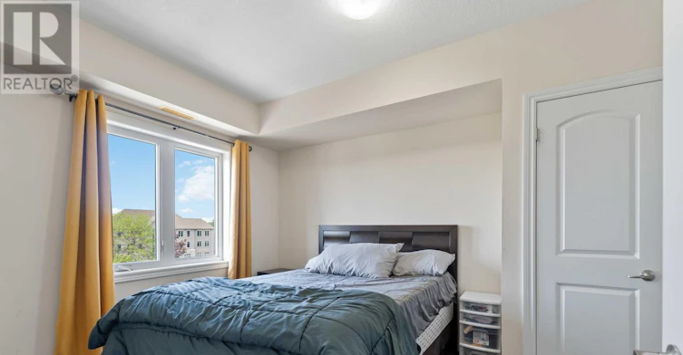304-886 Golf Links Road, Hamilton, ON, L9K 1J8 - 13