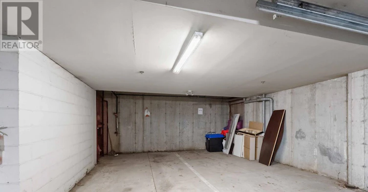 304-886 Golf Links Road, Hamilton, ON, L9K 1J8 - 18