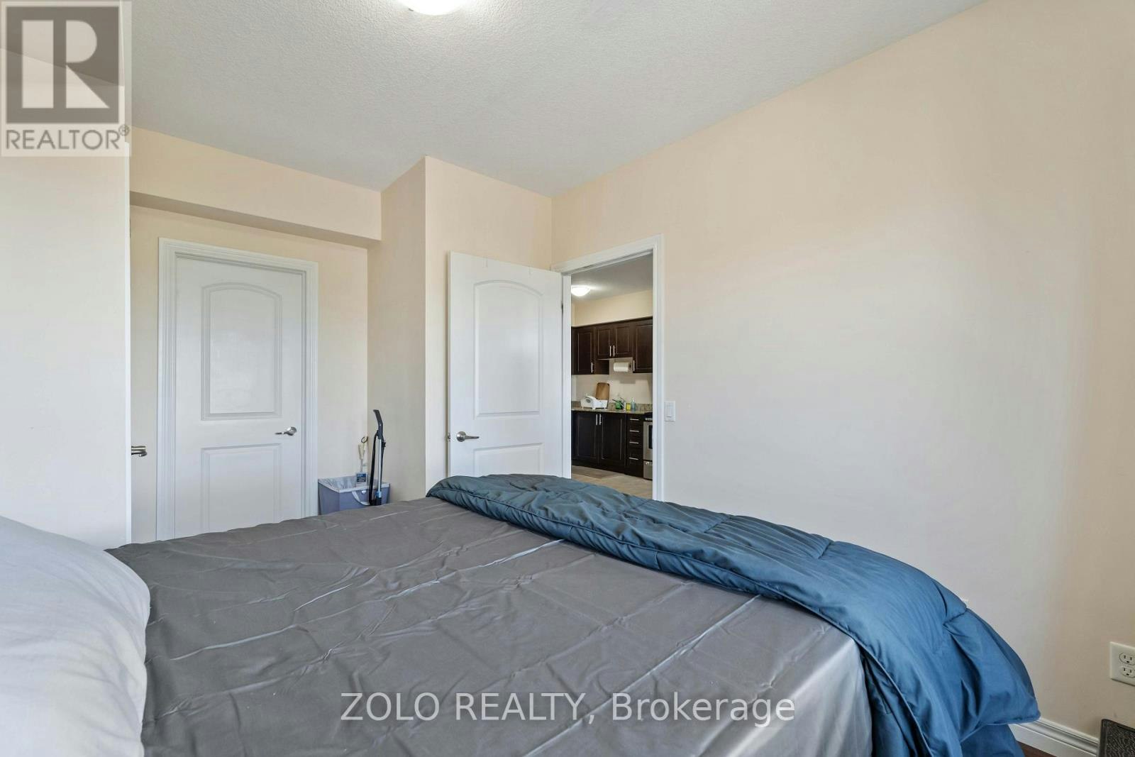 304-886 Golf Links Road, Hamilton, ON, L9K 1J8 - 14