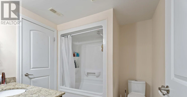 304-886 Golf Links Road, Hamilton, ON, L9K 1J8 - 17