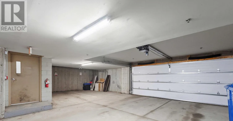 304-886 Golf Links Road, Hamilton, ON, L9K 1J8 - 19