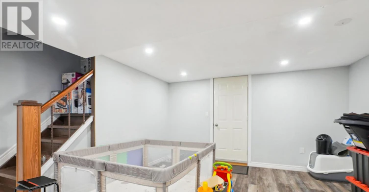LOWER-13 Beaucourt Place, Hamilton, ON, L8S 2P8 - 5
