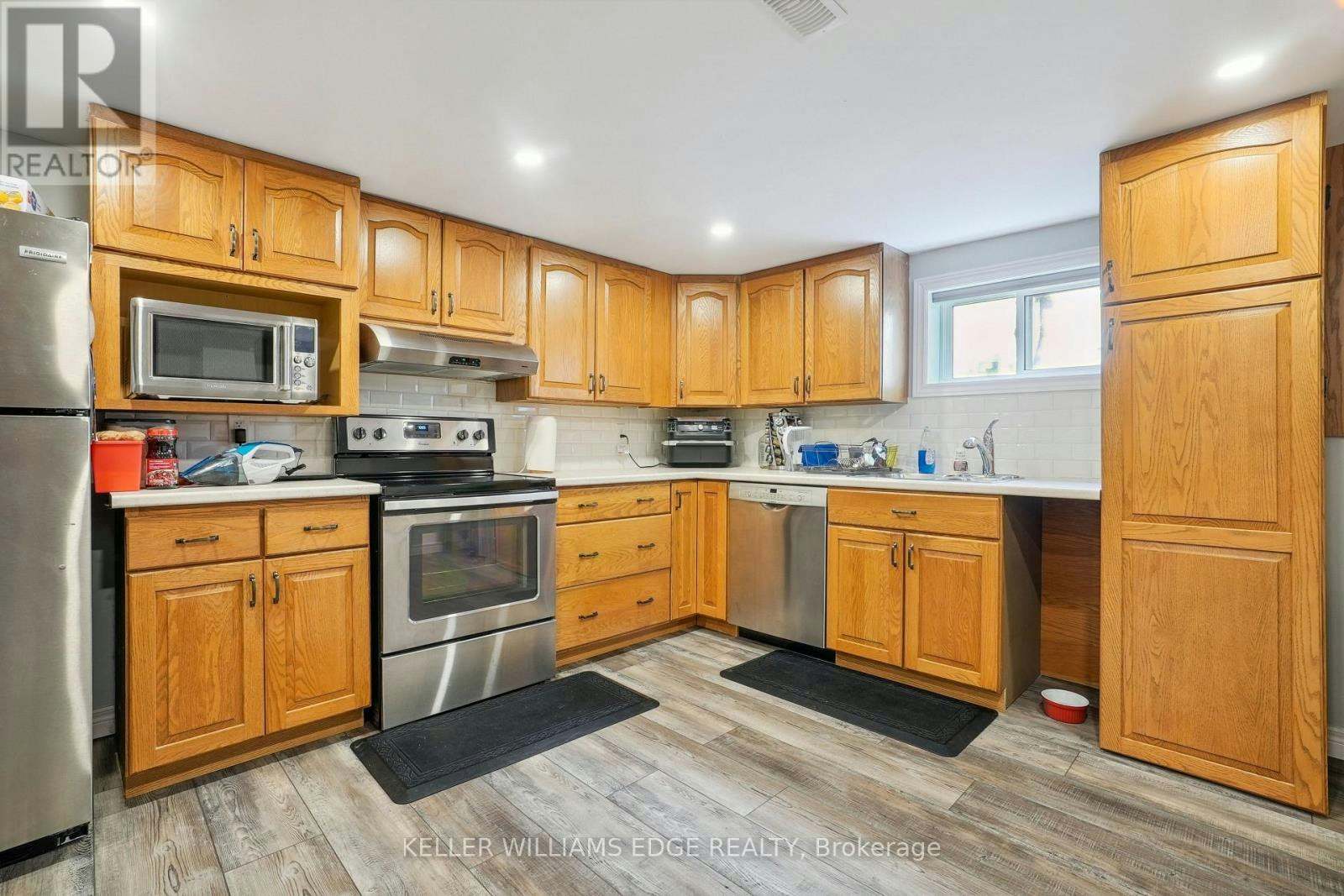 LOWER-13 Beaucourt Place, Hamilton, ON, L8S 2P8 - 8