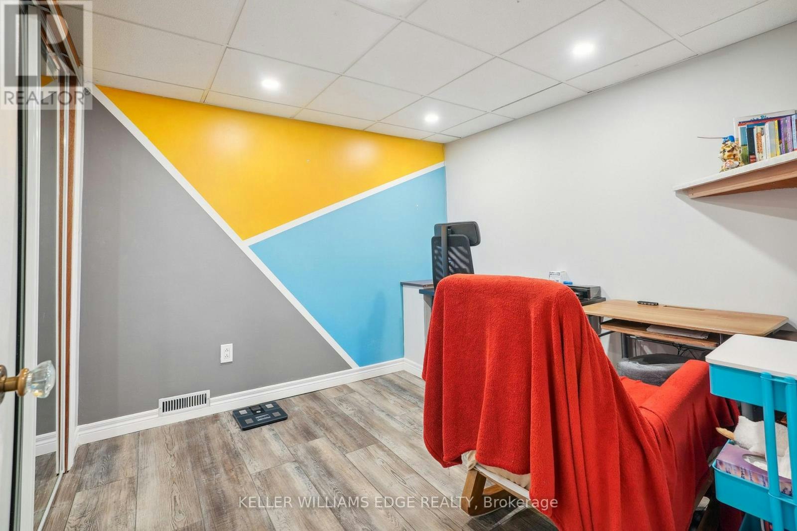 LOWER-13 Beaucourt Place, Hamilton, ON, L8S 2P8 - 14