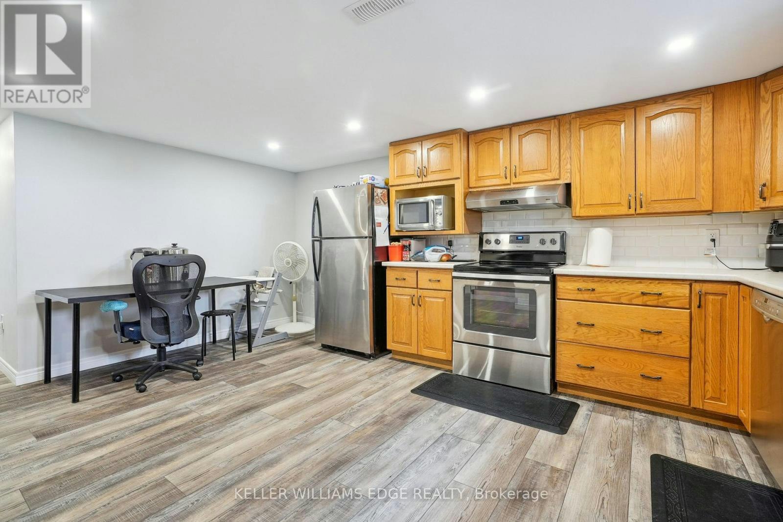 LOWER-13 Beaucourt Place, Hamilton, ON, L8S 2P8 - 10
