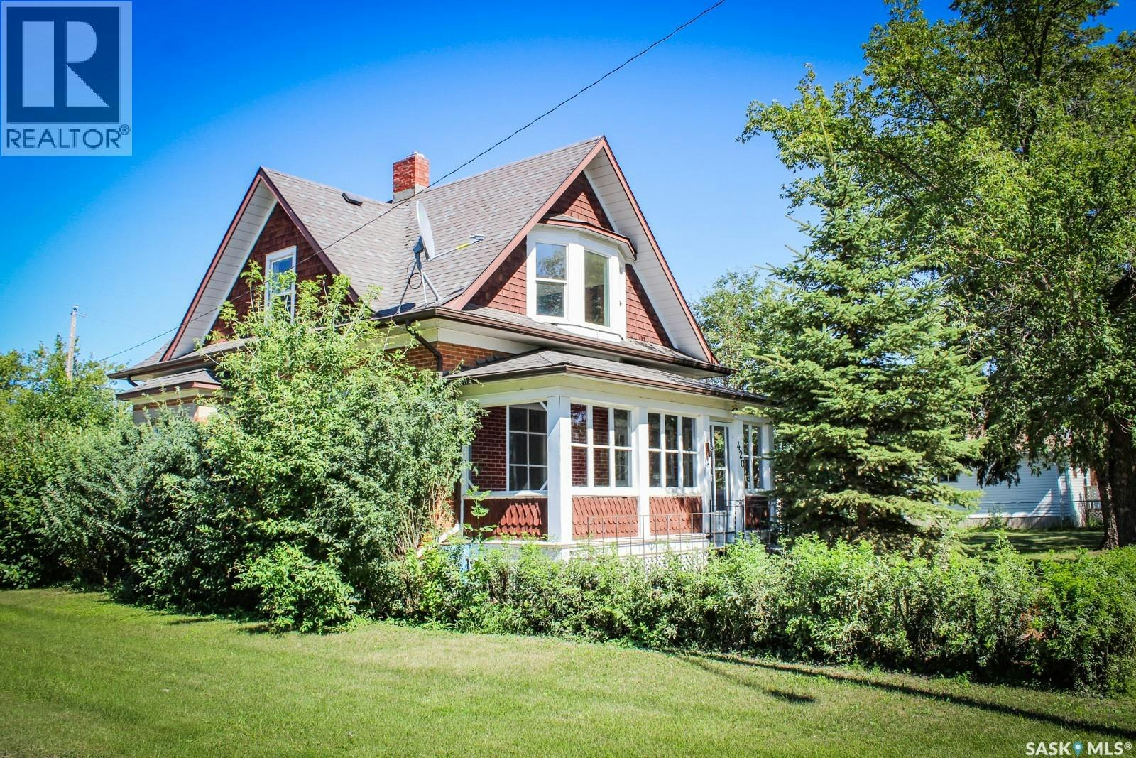 420 Burrows Avenue W, Melfort, SK, S0E 1A0