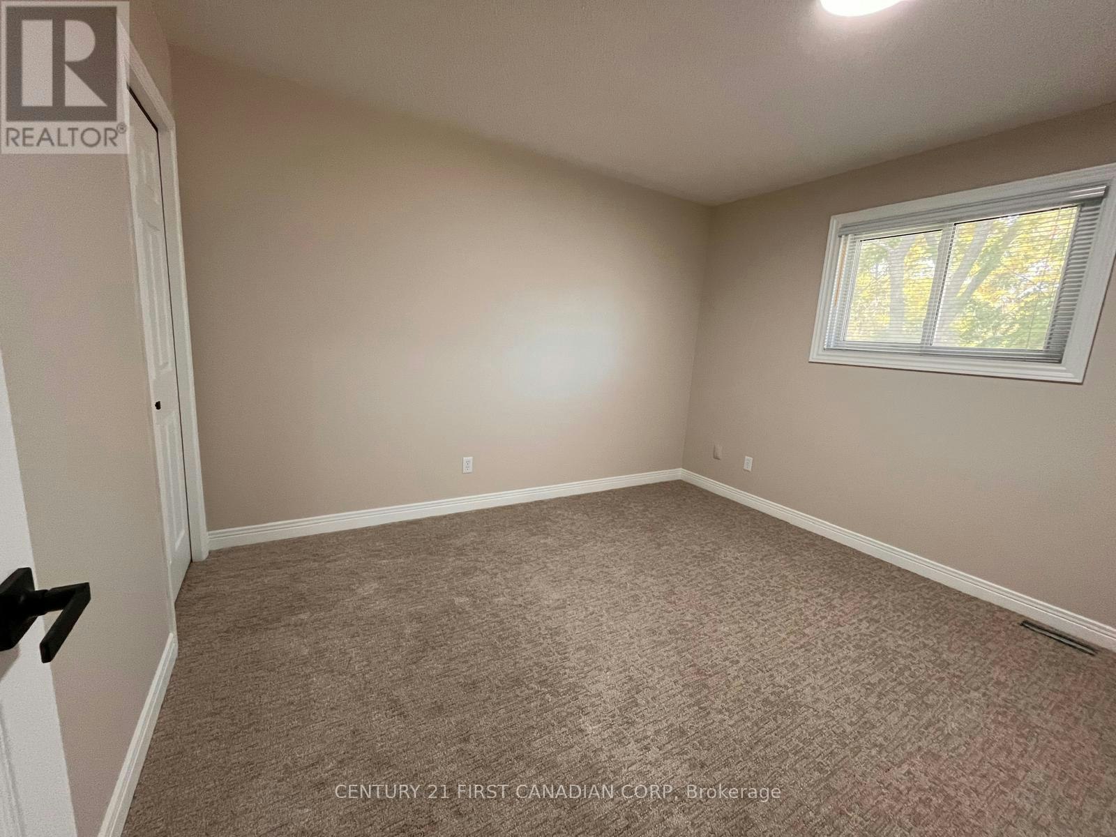 8-189 Homestead Crescent, London, ON, N6G 2E6 - 10
