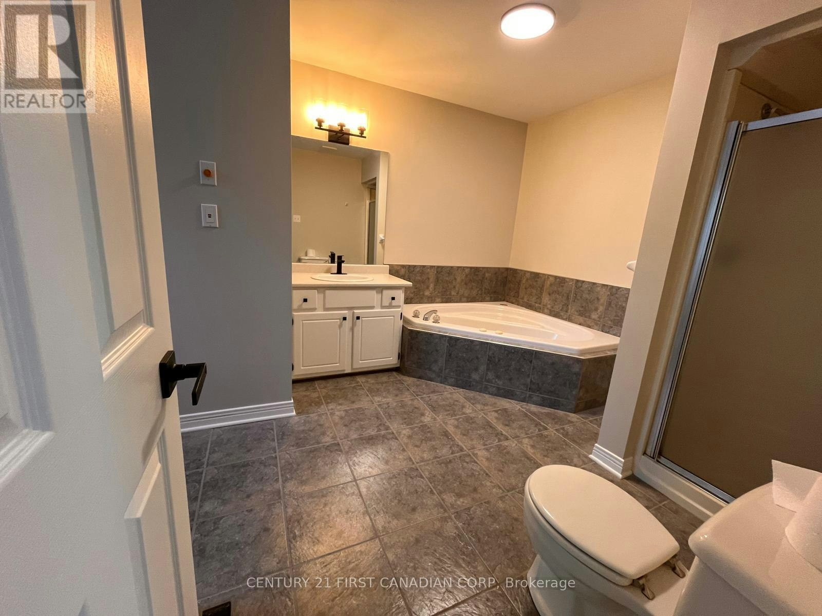 8-189 Homestead Crescent, London, ON, N6G 2E6 - 7