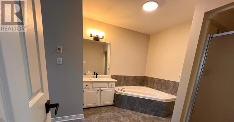 8-189 Homestead Crescent, London, ON, N6G 2E6 - 7