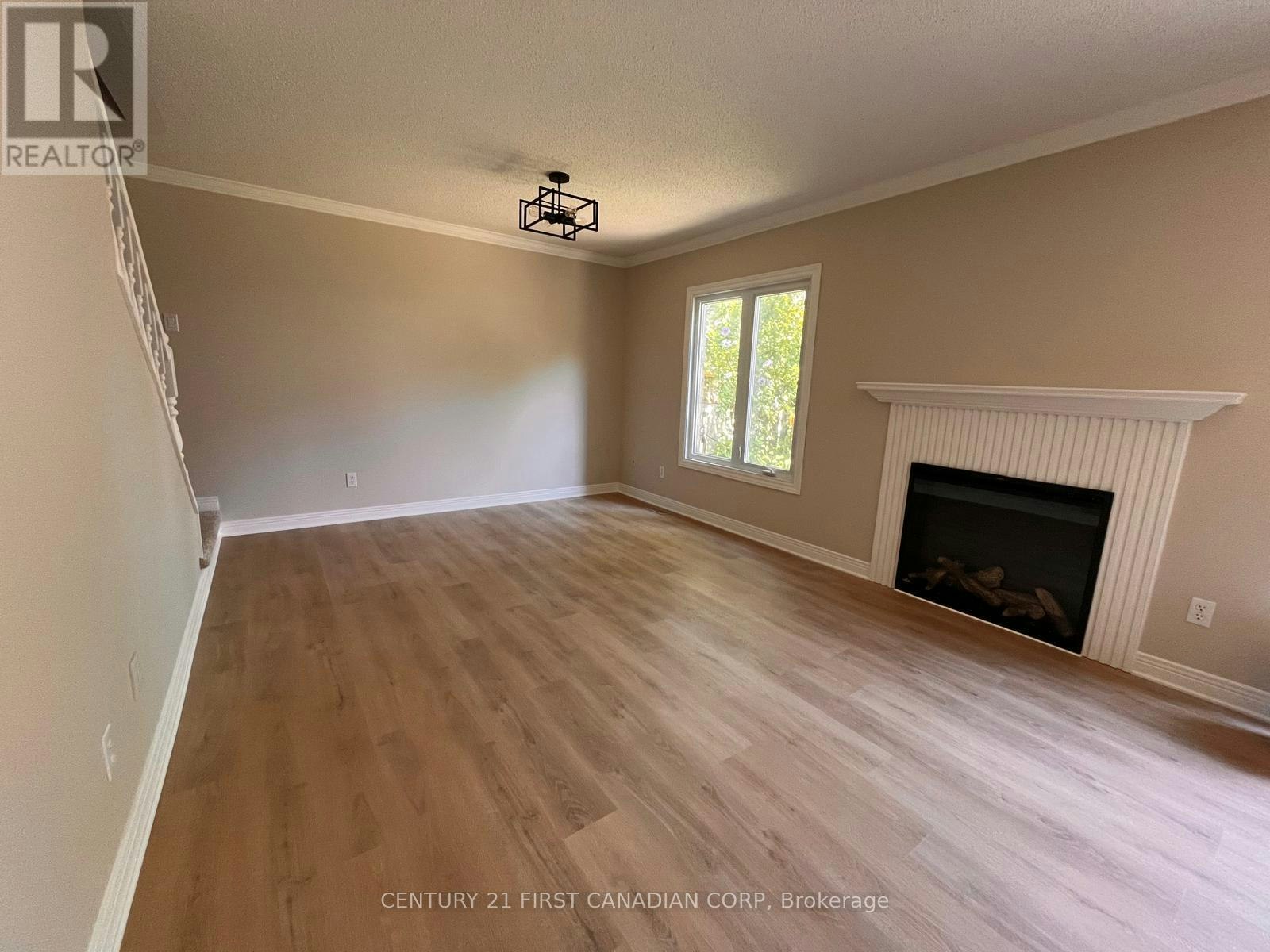 8-189 Homestead Crescent, London, ON, N6G 2E6 - 2