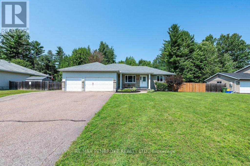 256 Oriole Crescent, Petawawa, ON, K8H 0A7