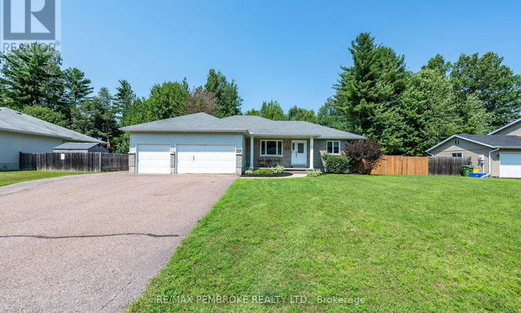 256 Oriole Crescent