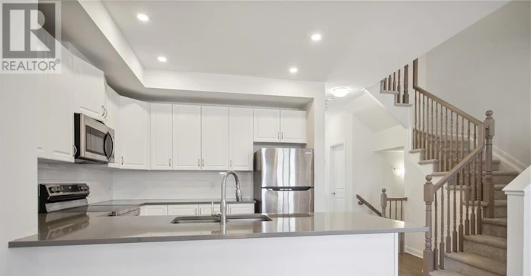 805 Everbloom Lane, Ottawa, ON, K2J 6Z6 - 11