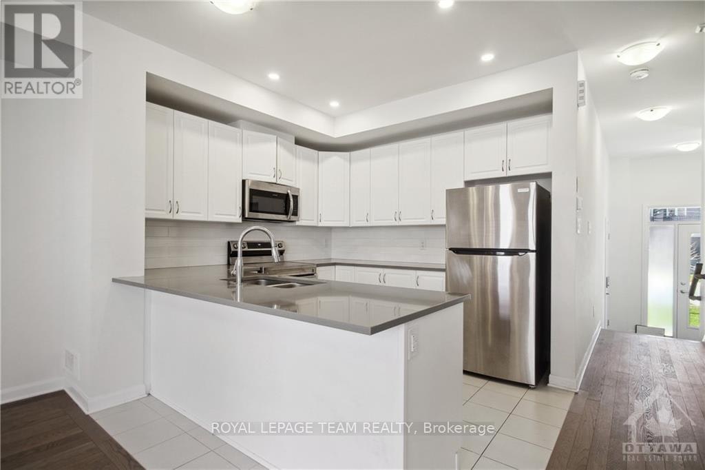 805 Everbloom Lane, Ottawa, ON, K2J 6Z6 - 10