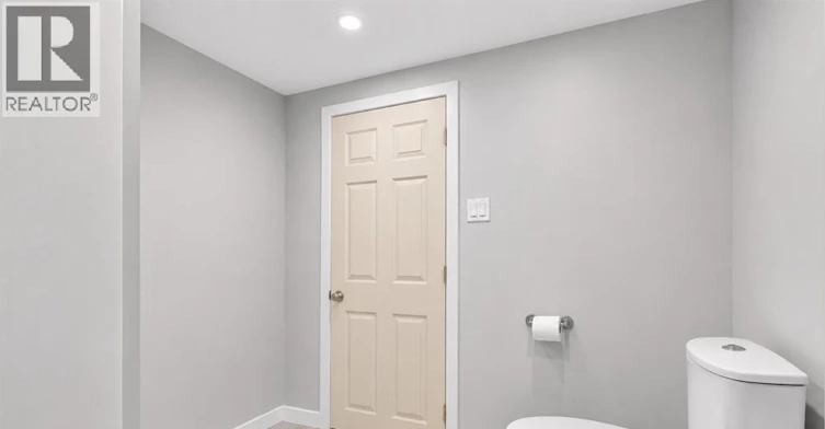 3621 Mckay Avenue, Windsor, ON, N9E 2S3 - 31