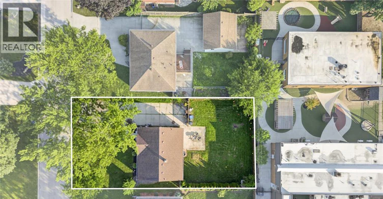 3621 Mckay Avenue, Windsor, ON, N9E 2S3 - 34