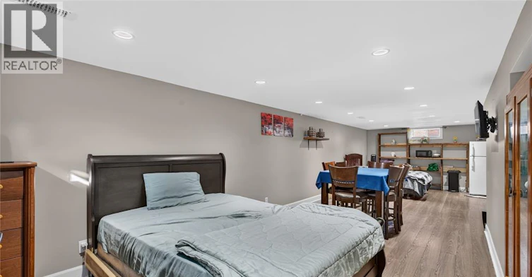 3621 Mckay Avenue, Windsor, ON, N9E 2S3 - 24