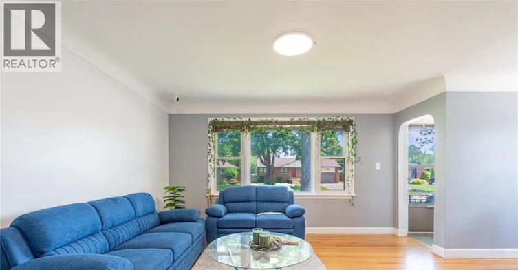 3621 Mckay Avenue, Windsor, ON, N9E 2S3 - 7