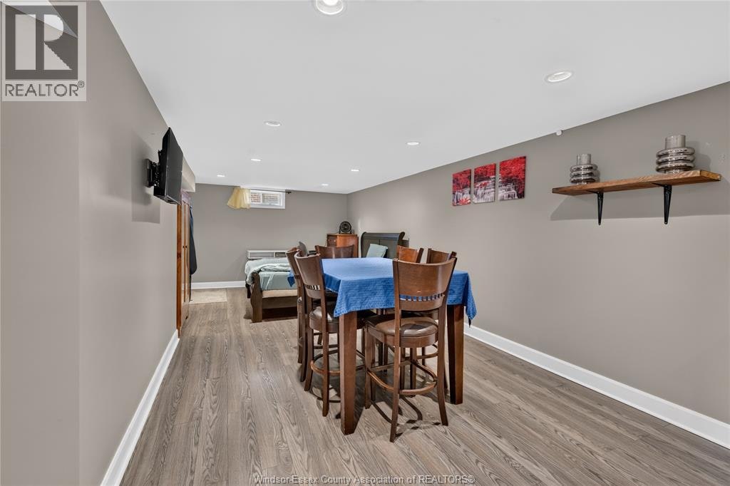 3621 Mckay Avenue, Windsor, ON, N9E 2S3 - 27