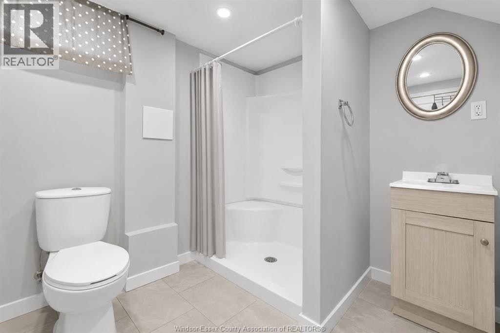 3621 Mckay Avenue, Windsor, ON, N9E 2S3 - 30
