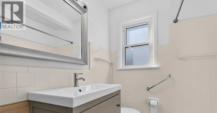 3621 Mckay Avenue, Windsor, ON, N9E 2S3 - 18