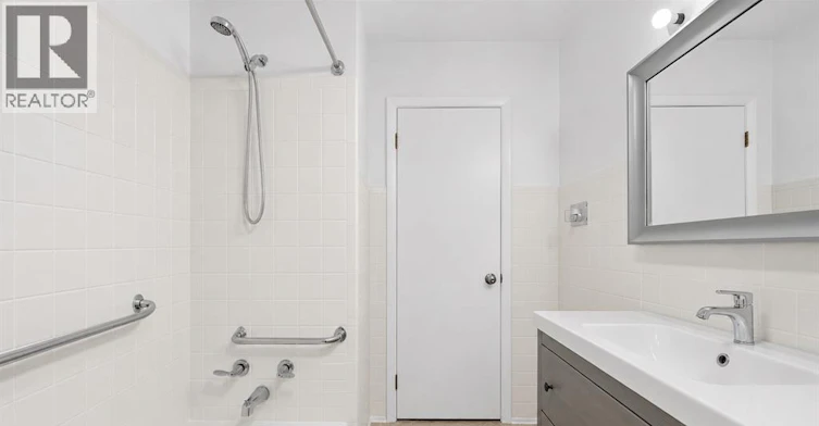 3621 Mckay Avenue, Windsor, ON, N9E 2S3 - 17