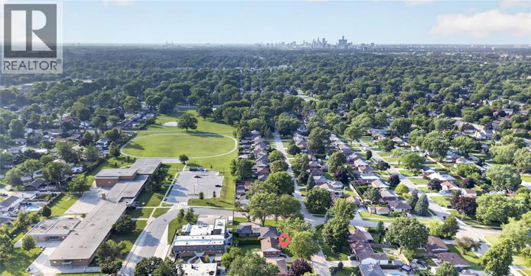 3621 Mckay Avenue, Windsor, ON, N9E 2S3 - 35