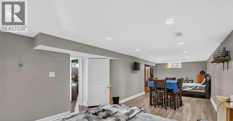 3621 Mckay Avenue, Windsor, ON, N9E 2S3 - 26