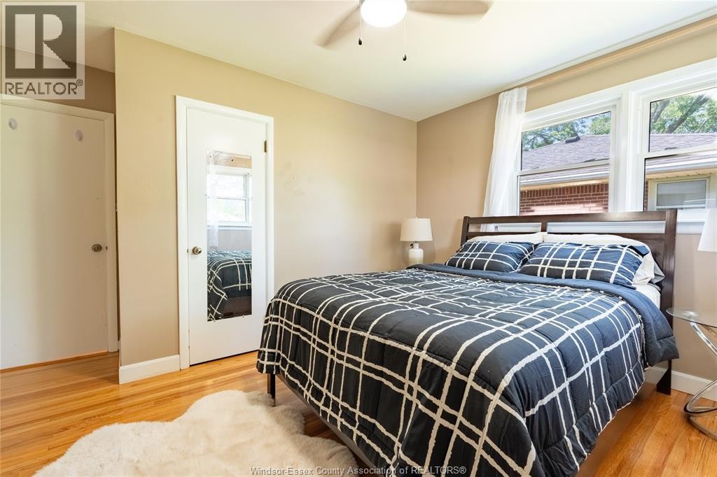 3621 Mckay Avenue, Windsor, ON, N9E 2S3 - 13