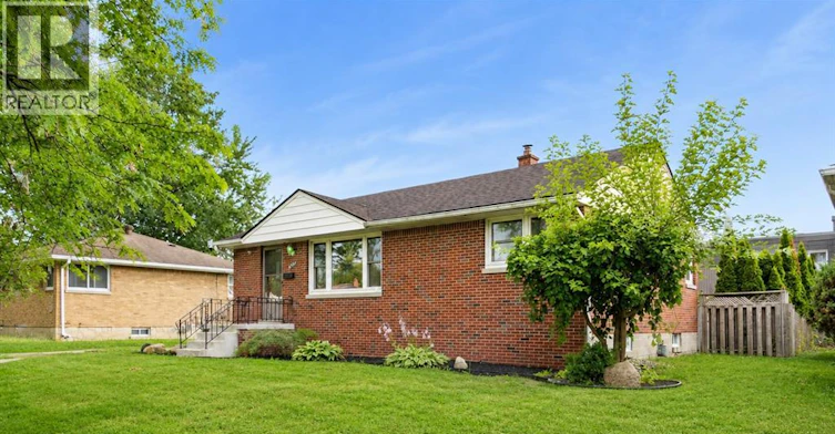 3621 Mckay Avenue, Windsor, ON, N9E 2S3 - 37