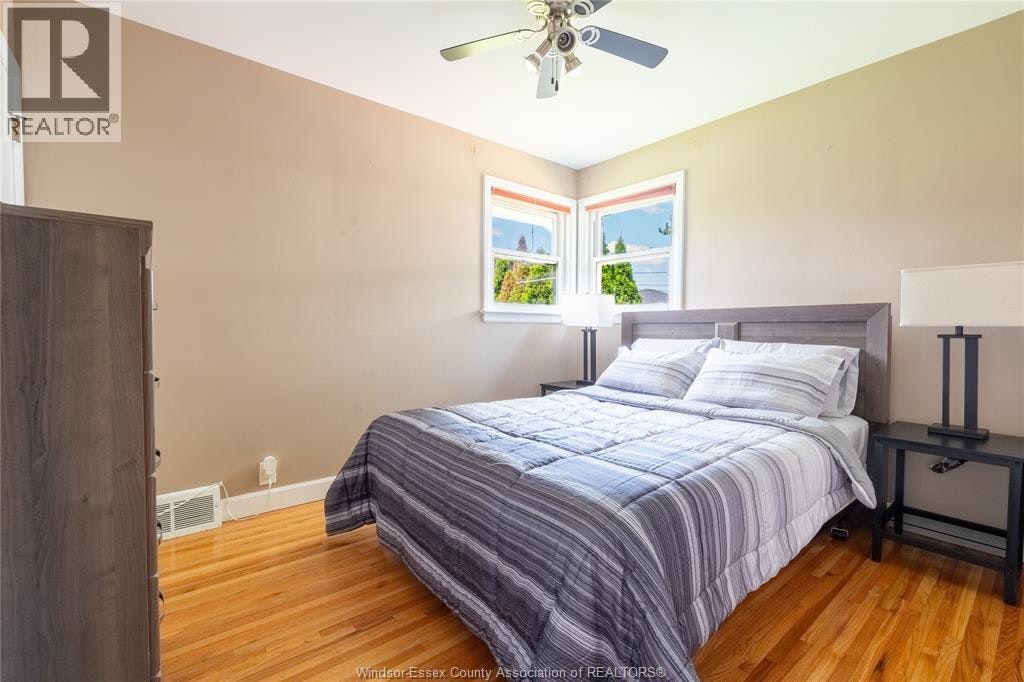 3621 Mckay Avenue, Windsor, ON, N9E 2S3 - 14