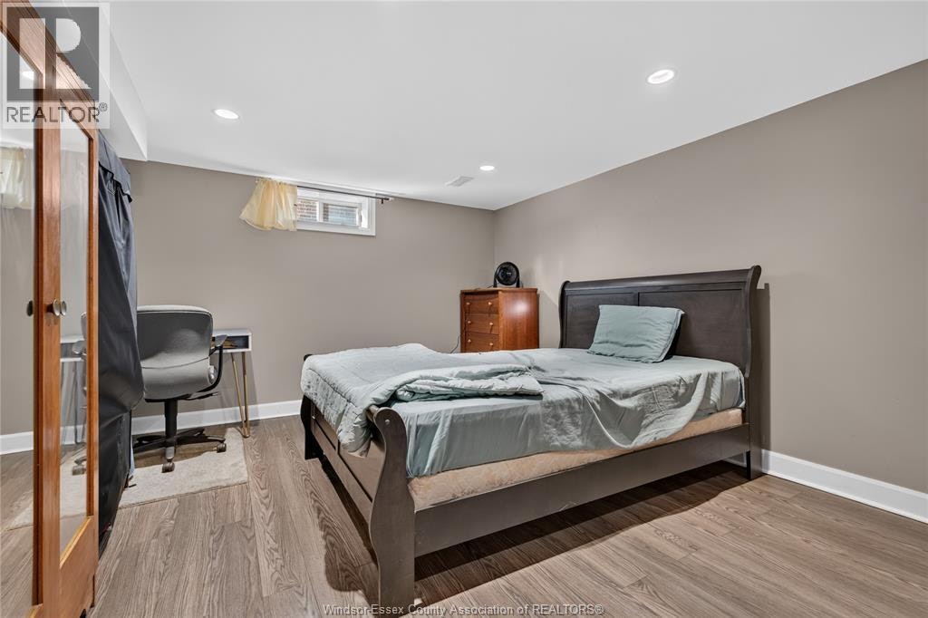 3621 Mckay Avenue, Windsor, ON, N9E 2S3 - 25