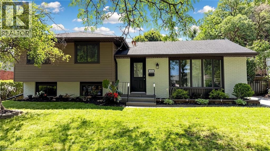 1486 Barker Avenue, Burlington, ON, L7P 2R4