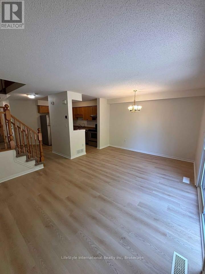 26 Roehampton Crescent, Guelph, ON, N1L 1M8 - 4