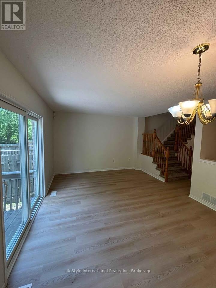 26 Roehampton Crescent, Guelph, ON, N1L 1M8 - 3