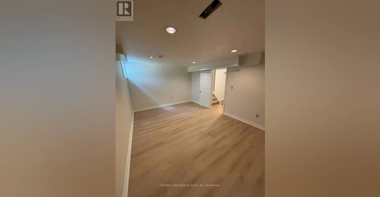 26 Roehampton Crescent, Guelph, ON, N1L 1M8 - 7