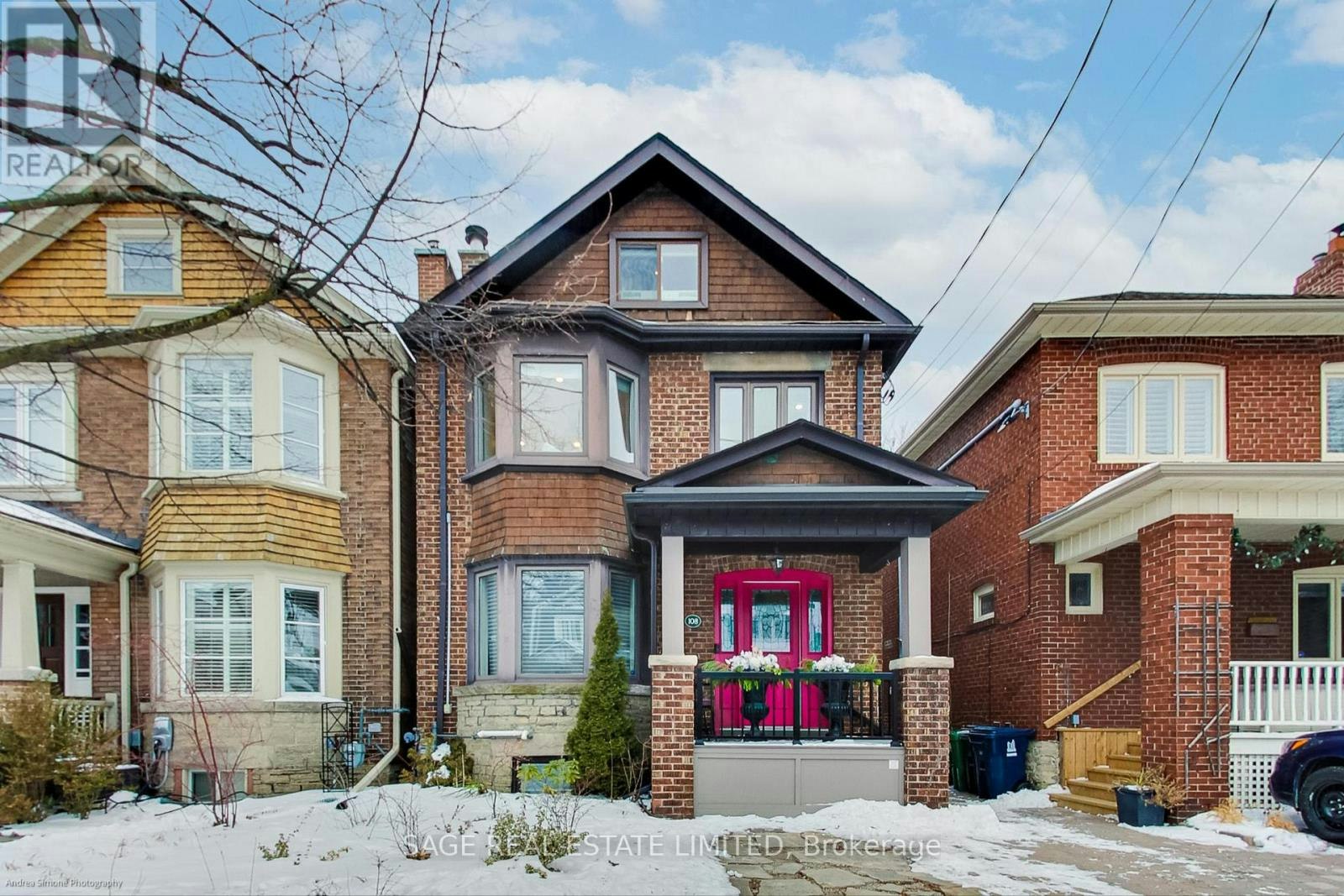 108 Beresford Avenue, Toronto, ON, M6S 3B1
