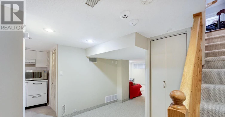 108 Beresford Avenue, Toronto, ON, M6S 3B1 - 29