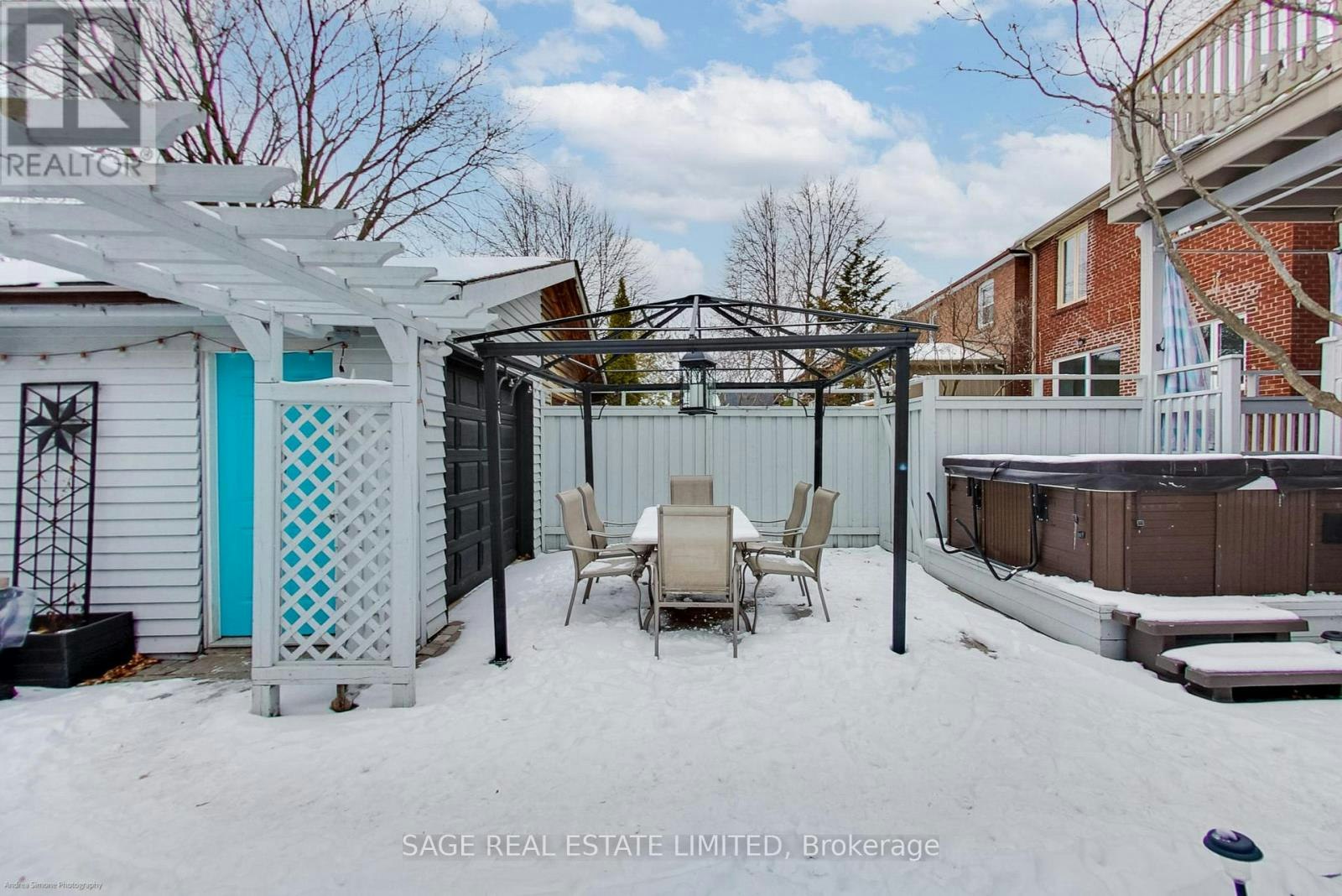 108 Beresford Avenue, Toronto, ON, M6S 3B1 - 36
