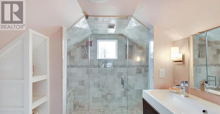 108 Beresford Avenue, Toronto, ON, M6S 3B1 - 28