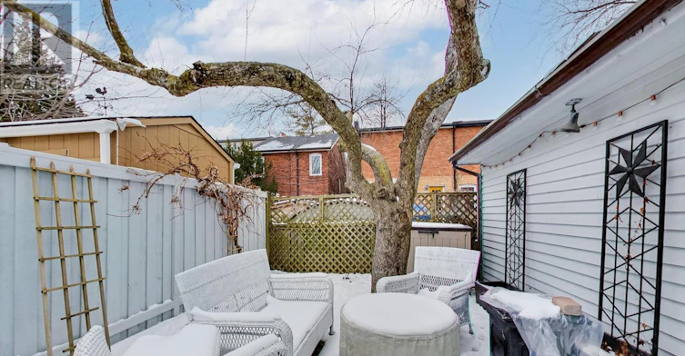 108 Beresford Avenue, Toronto, ON, M6S 3B1 - 39