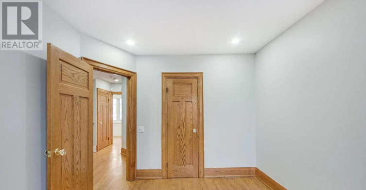 108 Beresford Avenue, Toronto, ON, M6S 3B1 - 24