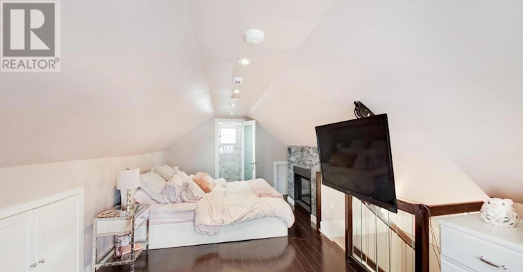 108 Beresford Avenue, Toronto, ON, M6S 3B1 - 27
