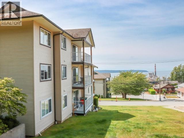 307-5700 Willow Avenue - 3